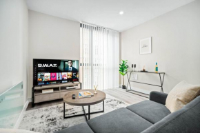 Brand New Luxury Apartment - Two Bedrooms - City Centre - Smart TV - WIFI - Top Rated - JQ 1AH